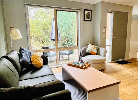 Marengo Beach Studios- Pet Friendly