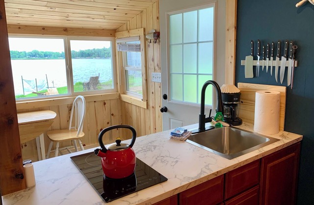 Marine Comfort - Cabin 8