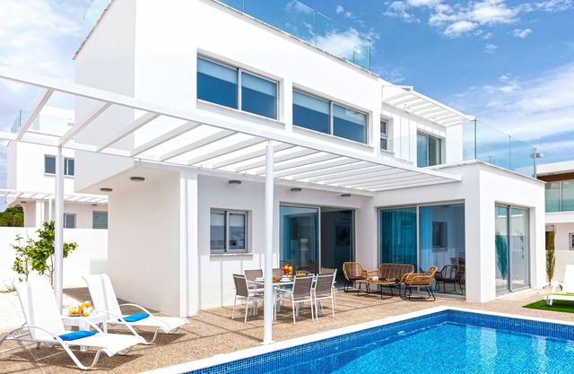 MARLEN - 3Bed Luxury Villa in Ayianapa