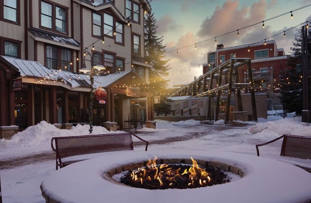 Marriott Summit Watch Resort. Sleeps 8, Enjoy Sundance Film Festival, 2026.