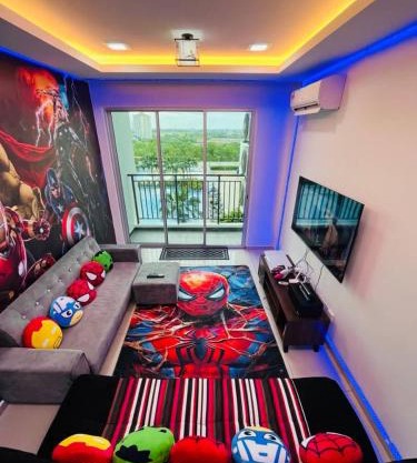 Marvel Theme Family Escape - Infinity Pool, Ps5, Indoor-Cinema with Balcony - M4
