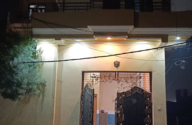 Marvelous 3-bedroom apartment with WiFi in Prayagraj