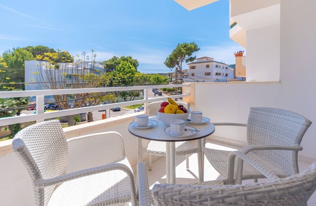 MASSANET (1B) - Cosy apartment with terrace near the sandy beach. Free WiFi