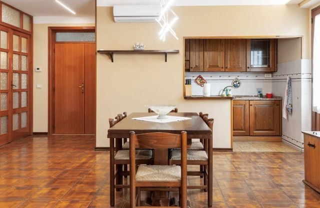 maximum house in subbiano