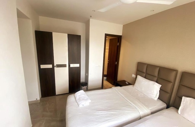 Maxxvalue Apartment Powai - RH1