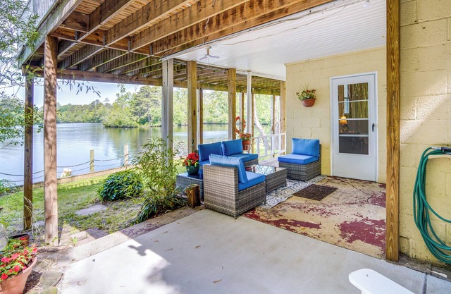 Mays Landing Rental on Great Egg Harbor River!