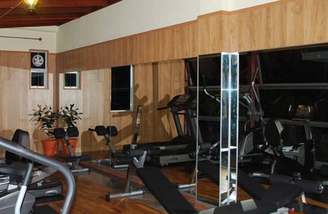 Mciti Suites