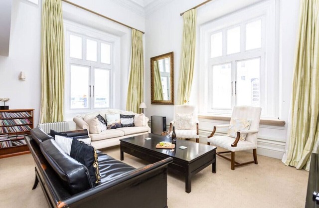 McMahon Suite - Central CBD