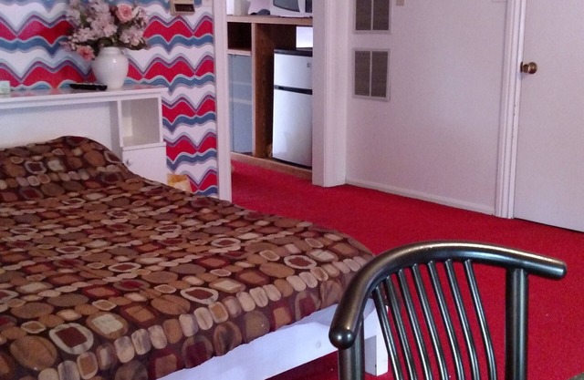 Mechanicsburg One Of A Kind ATTIC GUEST ROOM Above Everything
