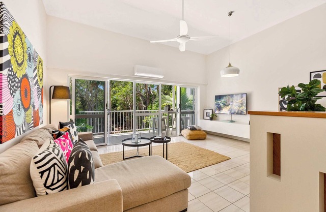 Melaleuca Beachfront - Beach, Pool, free parking