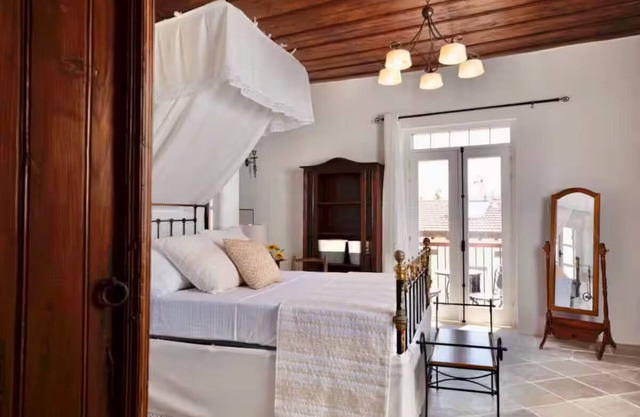 Melissothea Stone Suites Anoi - first floor