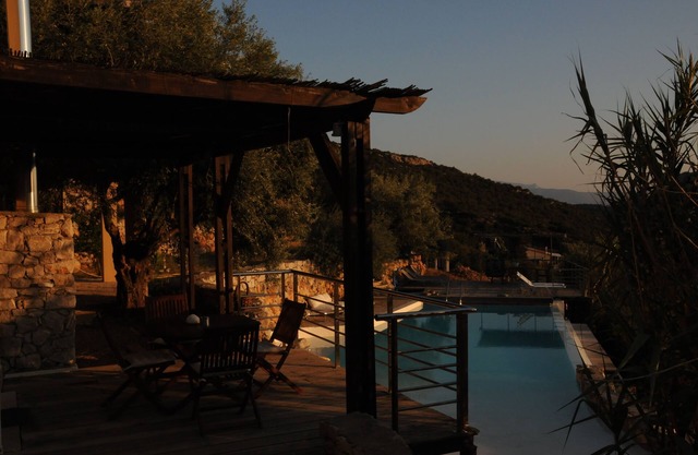 Melolia A2 holiday home with pool and fabulous views