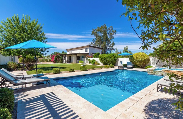 Mescal Villa & Casitas|Sportcourt|Pool|NEW Kitchen