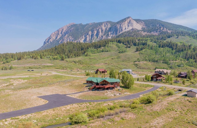 Mesmerizing Vistas- Limitless Summer and Winter Outdoor Activities