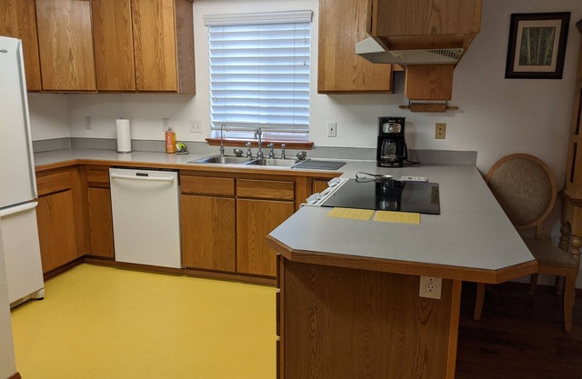 Meticulously furnished near State Capitol