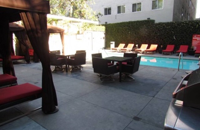 Metloft - Min · Luxury Studio Loft next to L.A Live