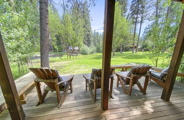 Metolius River Resort Cabin 1 - Luxurious cabin on the Metolius River w/