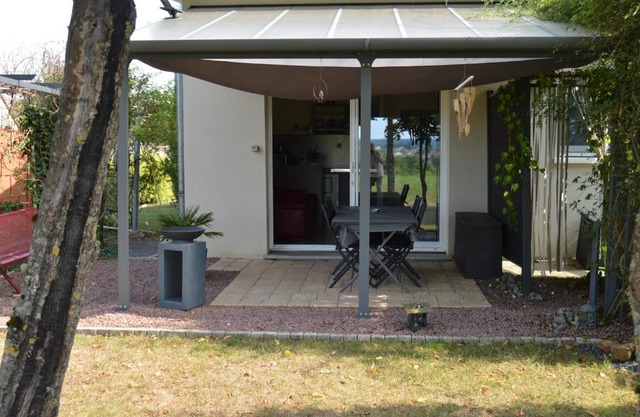 meublé entier indépendant en contigu de ma maison