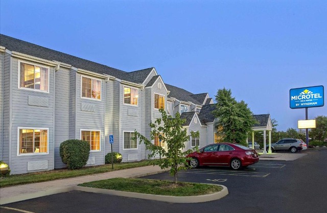 Microtel Inn & Suites by Wyndham Mason