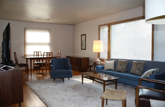 Mid-Century Upper in Riverwest