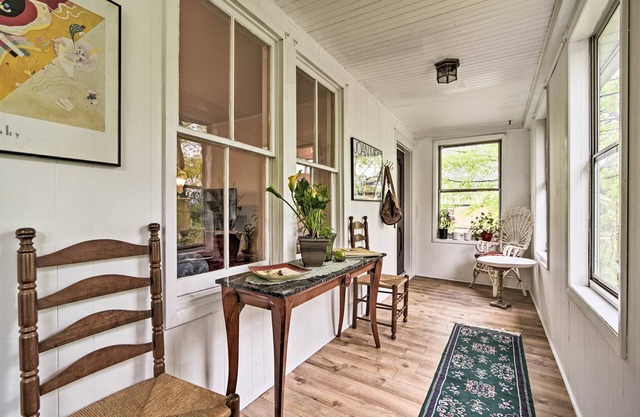 Millburn House w/Deck - Walk to NYC Transit!