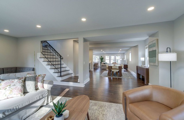 Million-Dollar Listing Minnehaha Creek