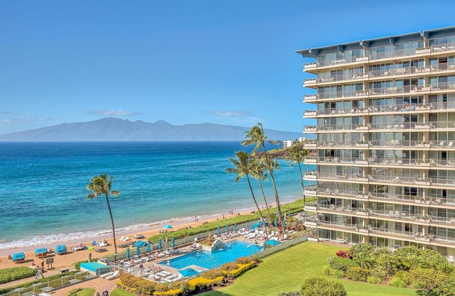 Million Dollar Views Oceanfront Studio at The Whaler in Ka'anapali