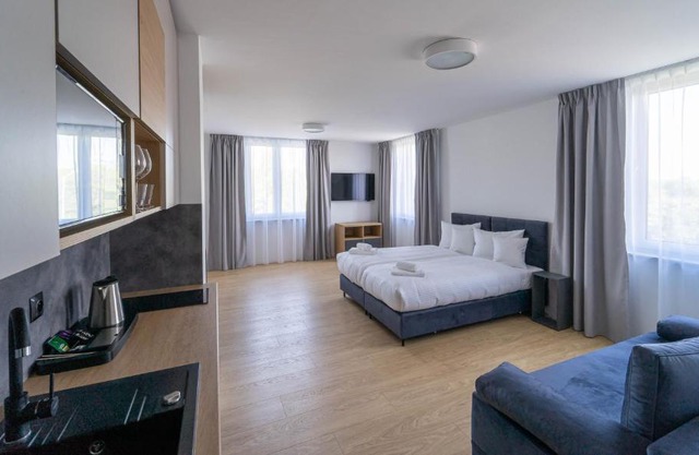 Milo Aparthotel