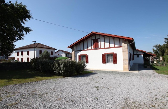 Mindeyan - Larressore
