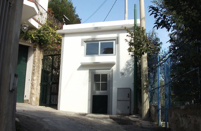 Mini house with terrace and sea view of the beautiful Amalfi Coast