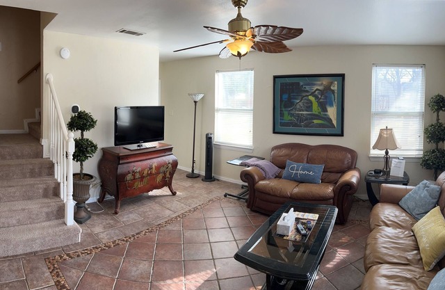 Minimum28 day rental 2000 sq. ft. Home 20 min from downtown Ft. Worth and Dallas