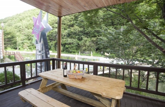 Miryang Mirinae Pension