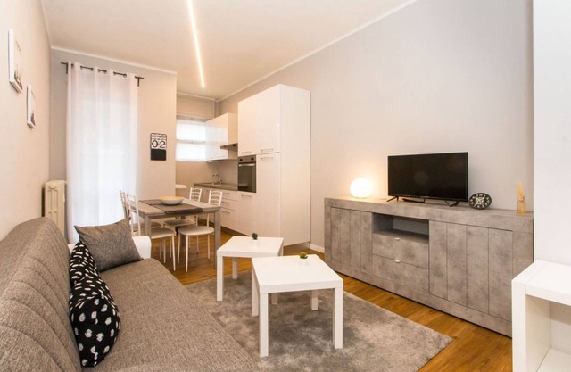 MM Pozzo Strada Brand new apt x3 with terrace!