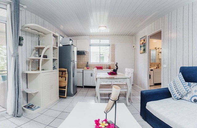 Moana by Lagoon Dream Fully equipped house with seafront pool