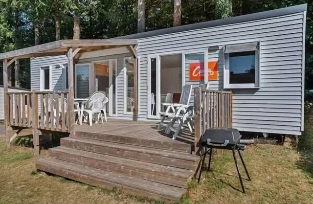 Mobil-home | Premium | 3 Bedrooms | 6/8 persons | Raised terrace