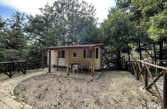 Mobile Home in Tuscany with Pool & BBQ