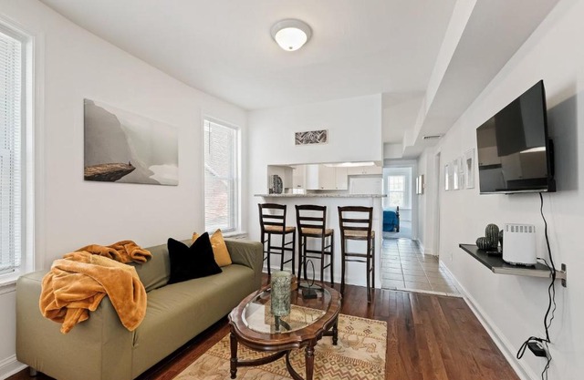 Modern 1br In East Germantown