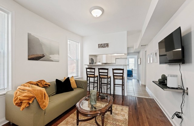 Modern 1BR in East Germantown