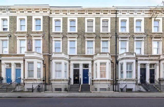 Modern 2 bed en-suite Chelsea