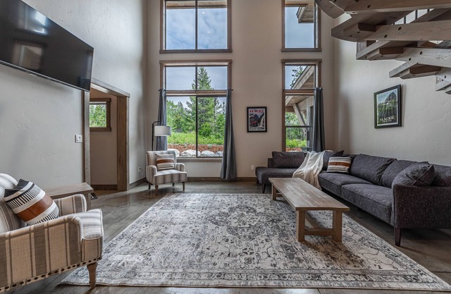 Modern 2bd/2ba Condo w/Private Patio, Hot Tub & Nearby Glacier Adventures - #2-1