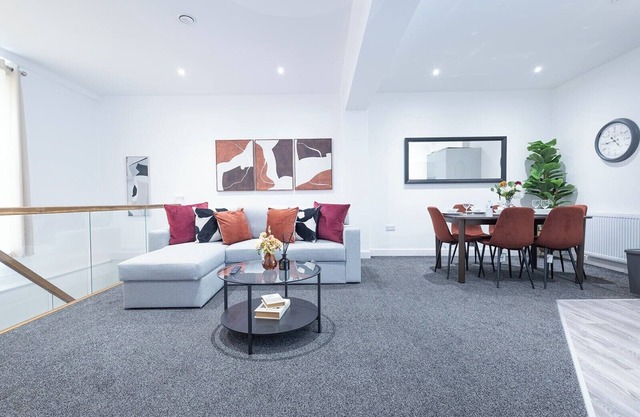 Modern 2br Apartment