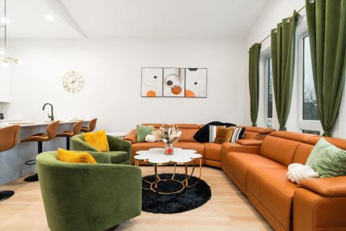 Modern 3BR Stay Near DT CHI