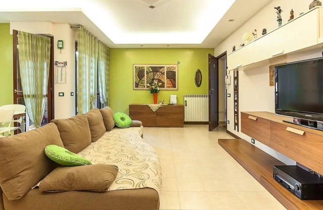 Modern Apartment Central Area