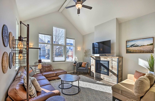 Modern Bend Home Rental w/Private Hot Tub!