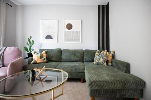Modern Boho Bungalow - Near MOA
