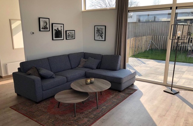 Modern chalet with garden, in green Kempen