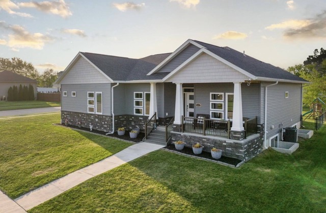 Modern comfort, small town charm. Room for nall to visit, rest retreat or create