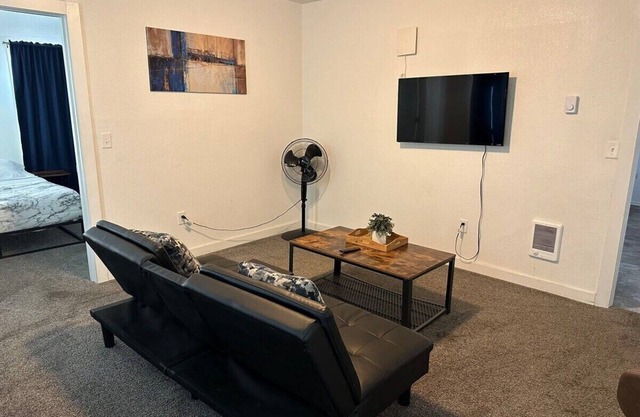 Modern Condo I Near Downtown Spokane