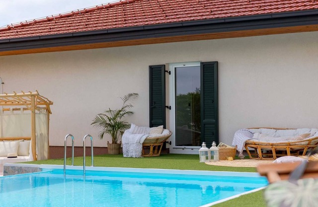 Modern countryside villa with a pool and spa