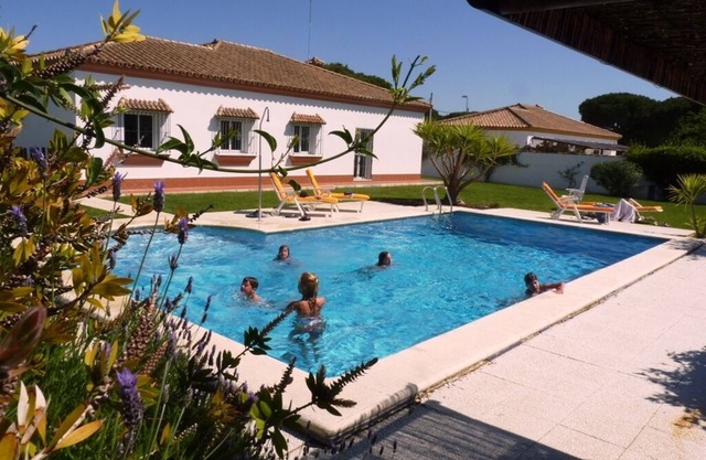 Modern detached villa with air-conditioning and completely private walled garden